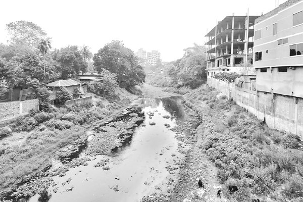 অস্তিত্ব সংকটে গাজীপুরের নদী খাল