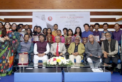 ঢাবিতে সপ্তাহব্যাপী বার্ষিক শিল্পকর্ম প্রদর্শনী শুরু