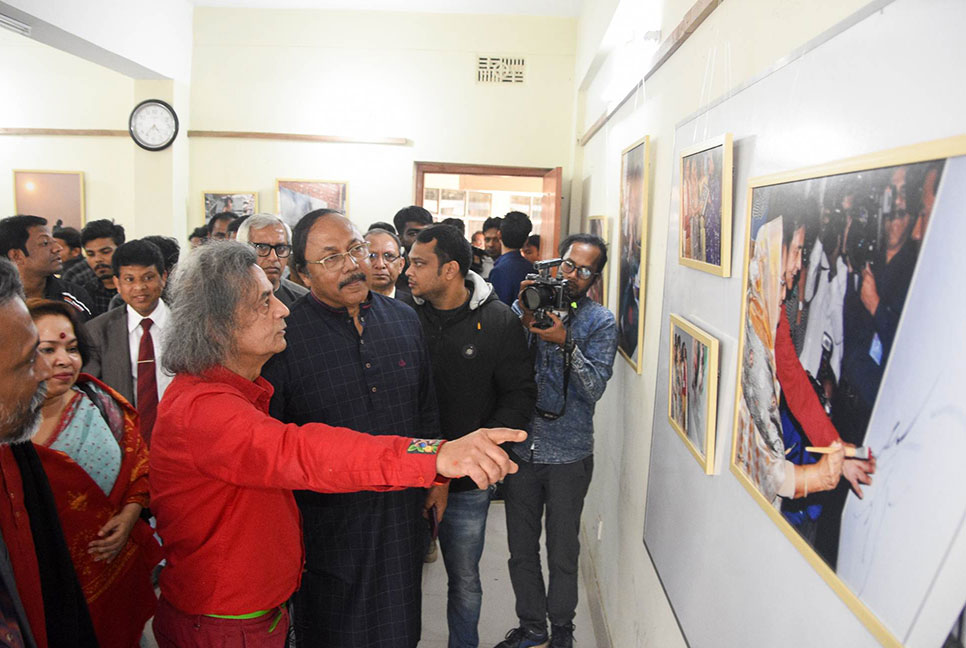 রাবিতে চিত্রশিল্পী শাহাবুদ্দিনকে নিয়ে আলোকচিত্র প্রদর্শনী