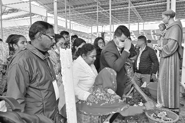 সাধু আন্তনীর তীর্থোৎসবে মিলনমেলা