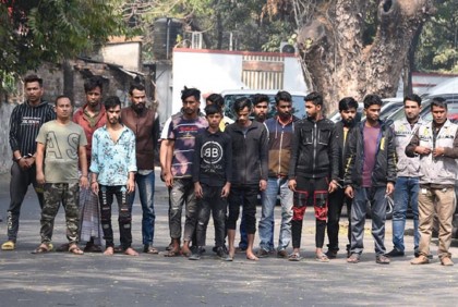 রাজধানীতে ছোঁ মারা পার্টির ১৬ সদস্য গ্রেফতার


