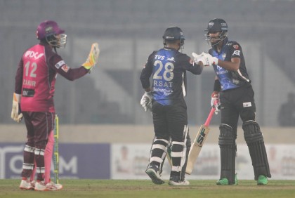 শীর্ষে থাকা সিলেটকে বড় ব্যবধানে হারালো রংপুর

