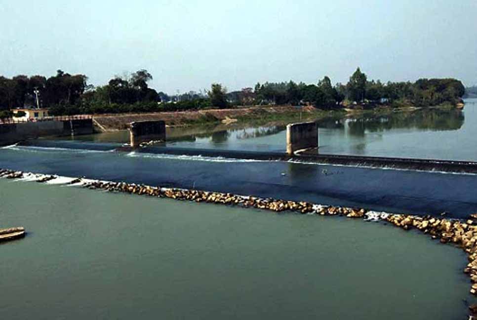 রাবার ড্যাম ফুটো, বোরো আবাদ নিয়ে দুশ্চিন্তায় কৃষক