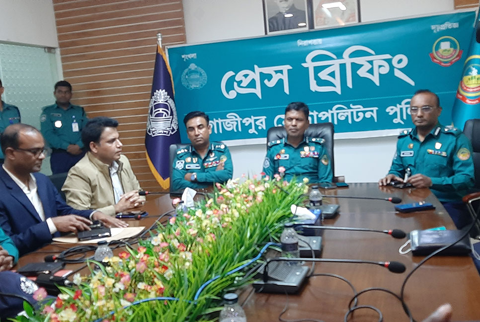 পুলিশের নির্যাতনে নয়, সড়ক দুর্ঘটনায় ব্যবসায়ী রবিউলের মৃত্যু