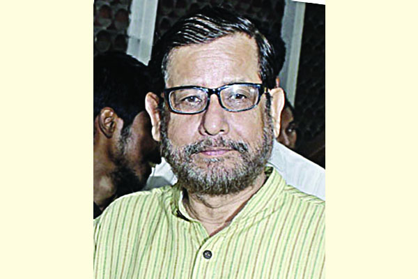 শুধু ক্লাসের পরীক্ষায় পাস করে জীবনের পরীক্ষায় উত্তীর্ণ হওয়া যায় না