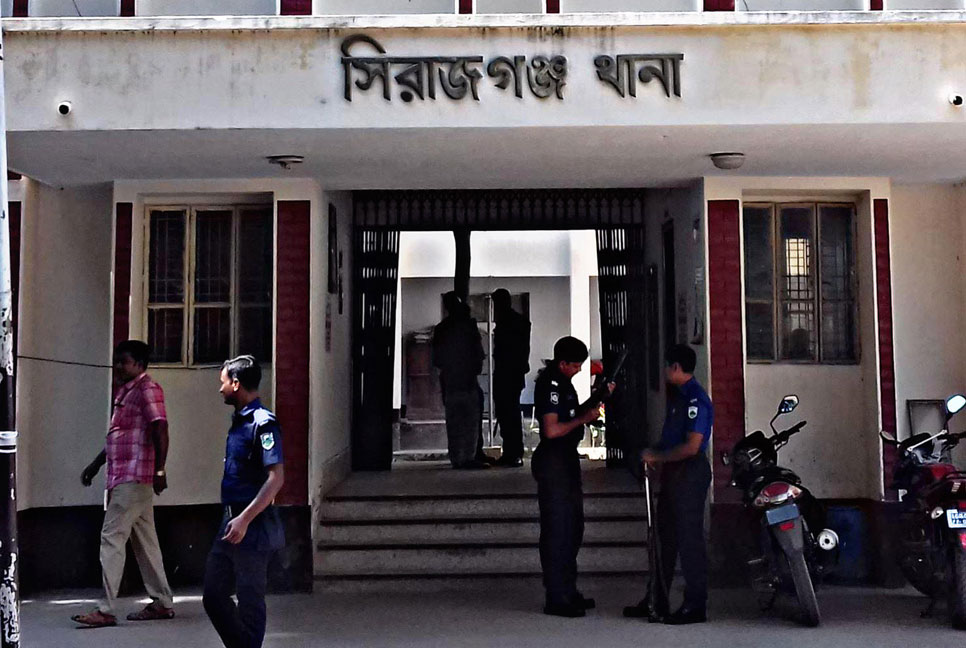 সিরাজগঞ্জে সড়ক দুর্ঘটনায় শিশুর মৃত্যু