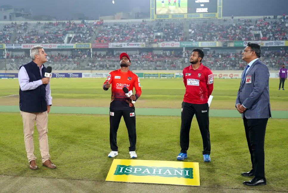 কুমিল্লাকে ছোট লক্ষ্য দিল বরিশাল

