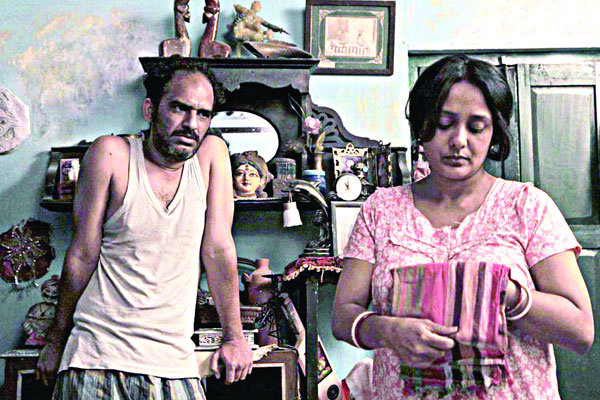 আসছে মায়ার জঞ্জাল