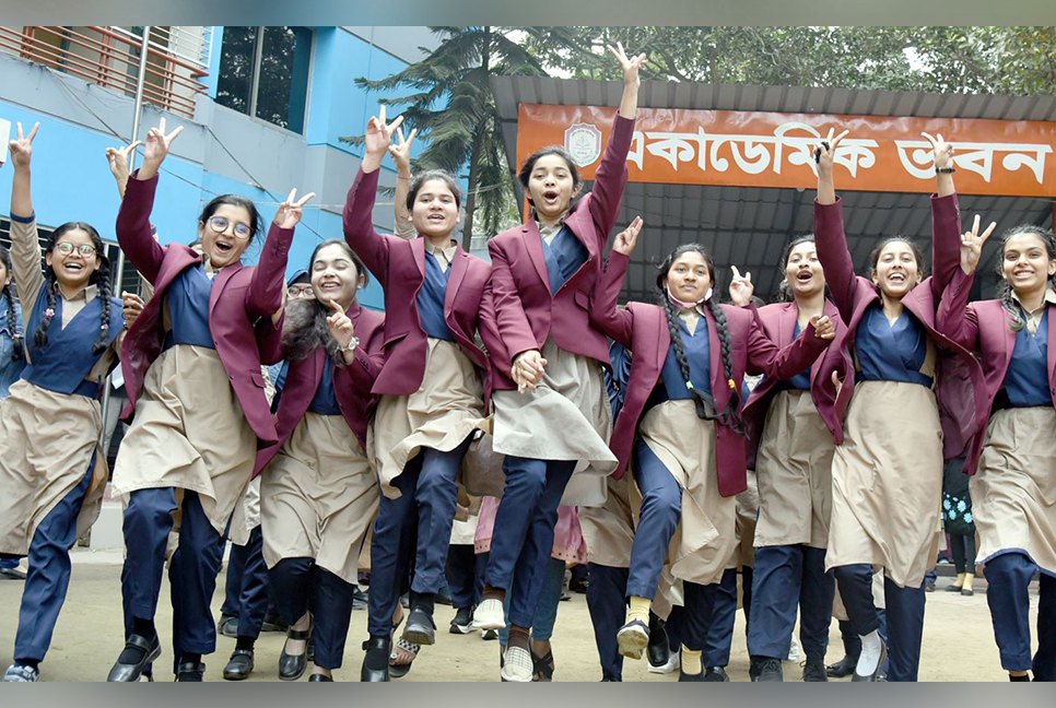 দিনাজপুরে পাসের হার ৭৯.০৮, জিপিএ-৫ পেয়েছে ১১৮৩০