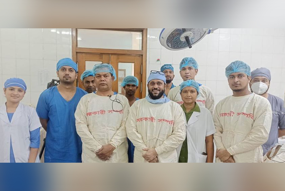 প্রথমবারের মতো ওসমানী হাসপাতালে স্লিপ সার্জারি, করলেন ডা. মনিলাল আইচ