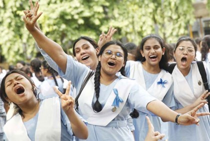 এইচএসসি ও সমমানে পাসের হার ৮৫.৯৫, এগিয়ে মেয়েরা