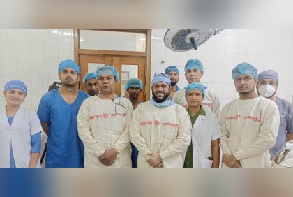 প্রথমবারের মতো ওসমানী হাসপাতালে স্লিপ সার্জারি, করলেন ডা. মনিলাল আইচ