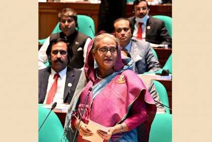মানুষের জীবন যাতে সচল থাকে সেই ব্যবস্থা আমরা নিচ্ছি : প্রধানমন্ত্রী

