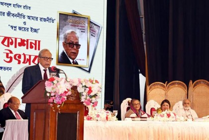 মুক্তিযুদ্ধের সঠিক ইতিহাস নতুন প্রজন্মের কাছে তুলে ধরুণ : রাষ্ট্রপতি

