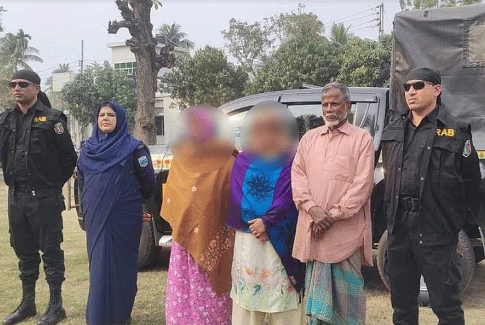 বিরামপুরে ৯২ হাজার ইয়াবা উদ্ধার, নারীসহ তিন জন গ্রেফতার