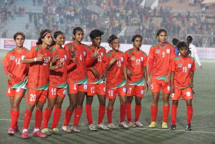 সাফের ফাইনালে ২-০ গোলে এগিয়ে বাংলাদেশ

