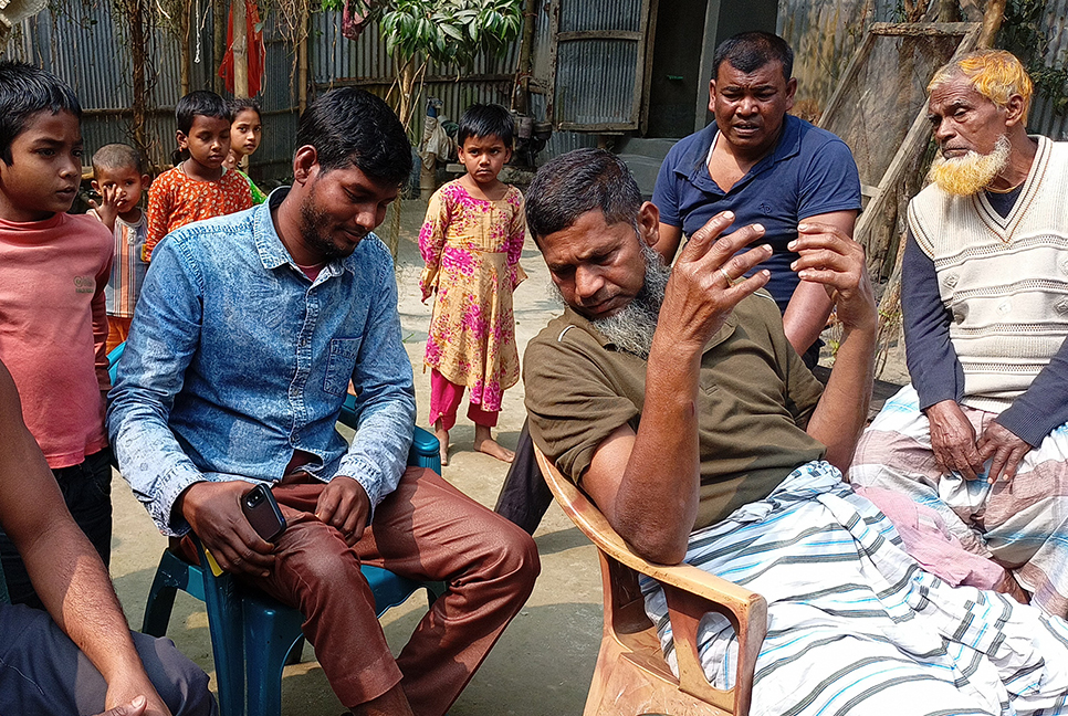 লালমনিরহাটে বিএনপির পদযাত্রায় হামলা, আহত -৮