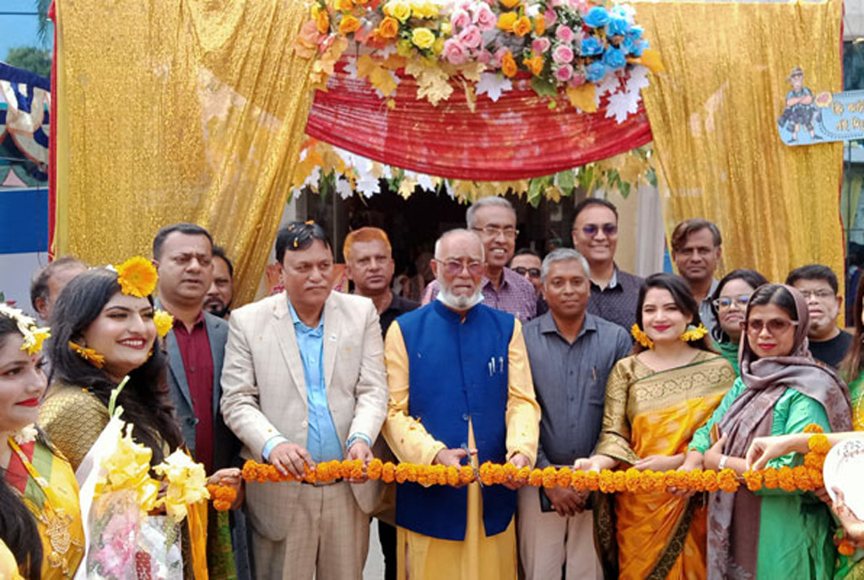 খুলনায় তিন দিনব্যাপী বসন্তবরণ উৎসব