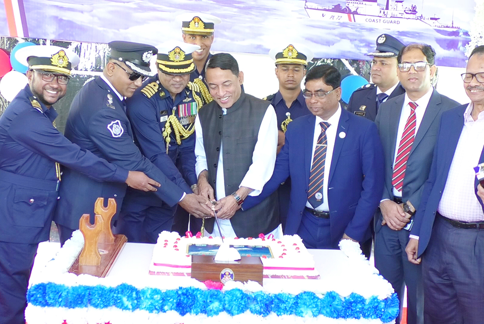 লক্ষ্মীপুরে কোস্ট গার্ড স্টেশনে দুটি ভবন উদ্বোধন
