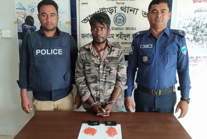 আখাউড়ায় ১ মাদক কারবারি আটক
