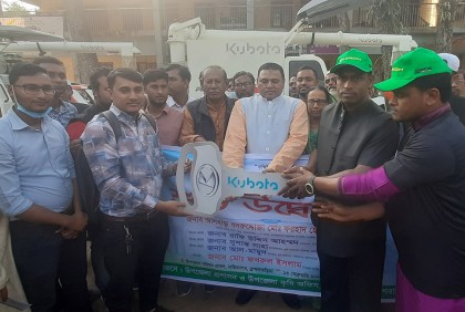 নাসিরনগরে কৃষকদের মাঝে কৃষি যন্ত্রপাতি বিতরণ