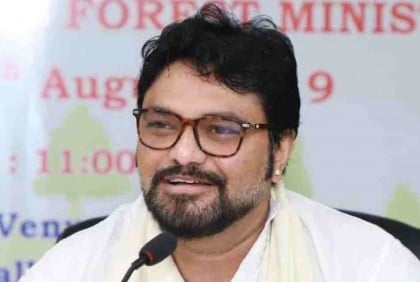 বুকে ব্যথা নিয়ে হাসপাতালে পশ্চিমবঙ্গের মন্ত্রী বাবুল সুপ্রিয় 