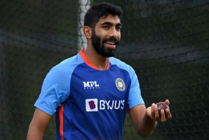 জাতীয় দলে নেই, আইপিএলে আছেন বুমরাহ!
