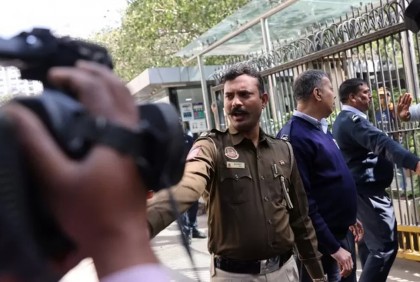 ভারতে বিবিসির কার্যালয়ে অভিযান, ফোন-ল্যাপটপ জব্দ