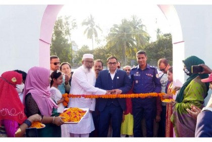 পিরোজপুরে মাসব্যাপী শিল্প ও বাণিজ্য মেলার উদ্বোধন