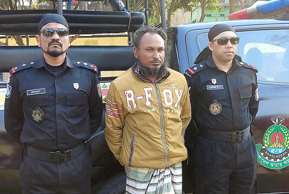 ক্ষেতলালে সড়ক দুর্ঘটনা : ঘাতক ট্রাকচালকের ছিল না ড্রাইভিং প্রশিক্ষণ