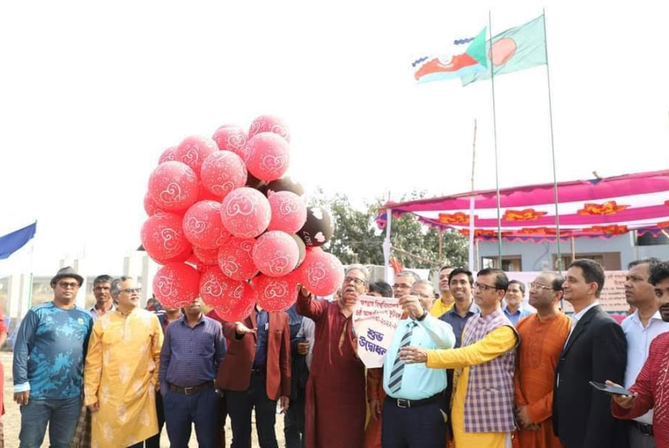 জবির দ্বিতীয় ক্যাম্পাসে স্থগিত হওয়া ৬ষ্ঠ আন্তঃবিভাগ ফুটবল প্রতিযোগিতা শুরু