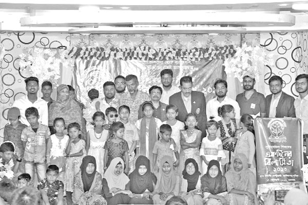 শিশুদের প্রতি ভালোবাসা
