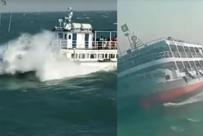 অল্পের জন্য রক্ষা পেলেন টেকনাফগামী ২ জাহাজের যাত্রীরা