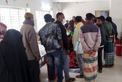 দুর্বৃত্তদের চেতনানাশকে এক পরিবারের ৫ জন হাসপাতালে