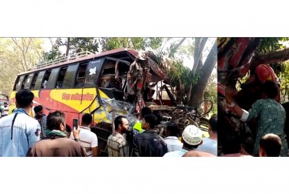 উজিরপুরে দুই বাসের
মুখোমুখি সংঘর্ষে একজন নিহত
