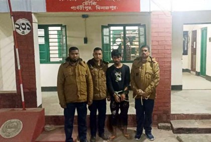 দিনাজপুরে চুরির সময় যুবক আটক