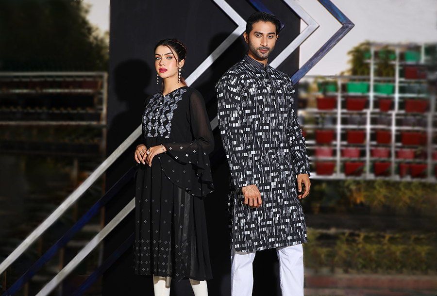 ‘সারা’র পোশাকে একুশের বাহারি নকশা
