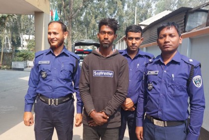 সিরাজগঞ্জে চালককে গলা কেটে হত্যা, পলাতক আসামি গ্রেফতার