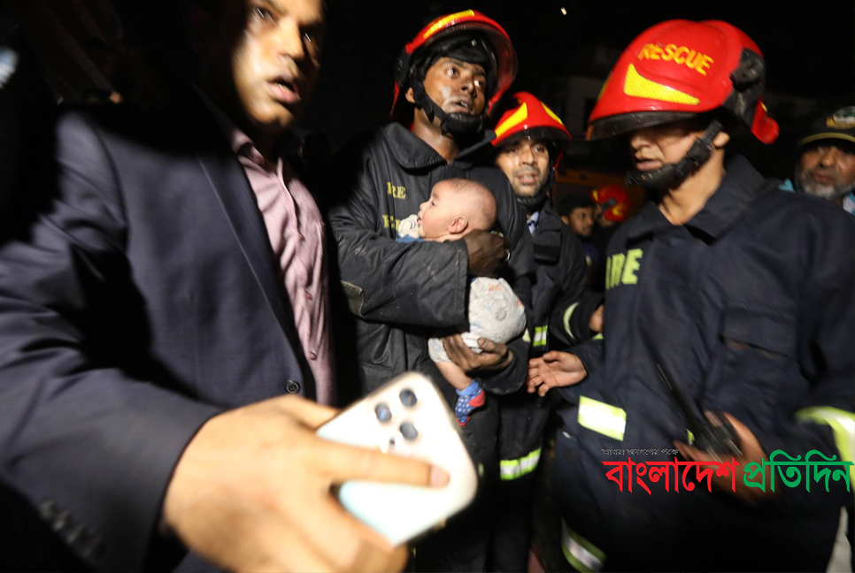 গুলশানে অগ্নিকাণ্ডে আরও চারজনের অবস্থা আশঙ্কাজনক