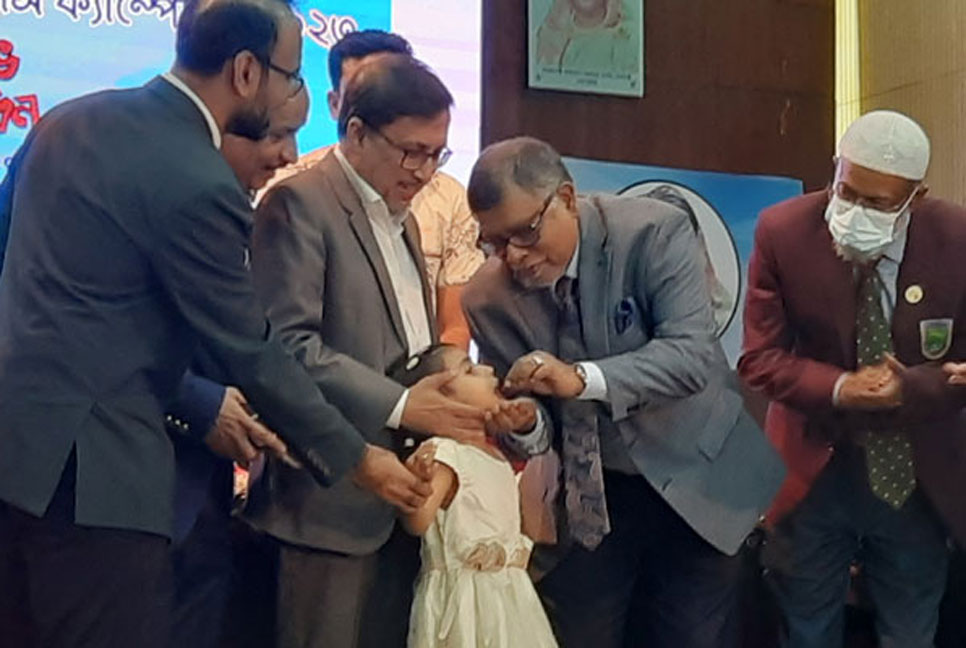 আজ  চলছে ভিটামিন ‘এ’ প্লাস ক্যাম্পেইন