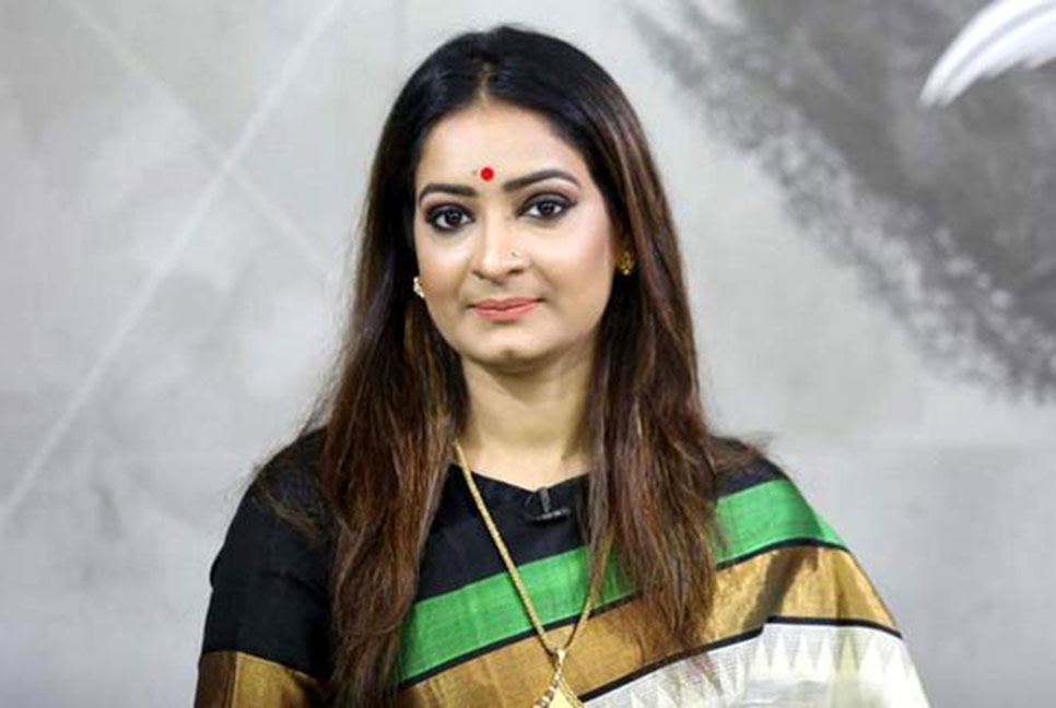 তিন মামলায় নিপুণ রায়ের জামিন 


