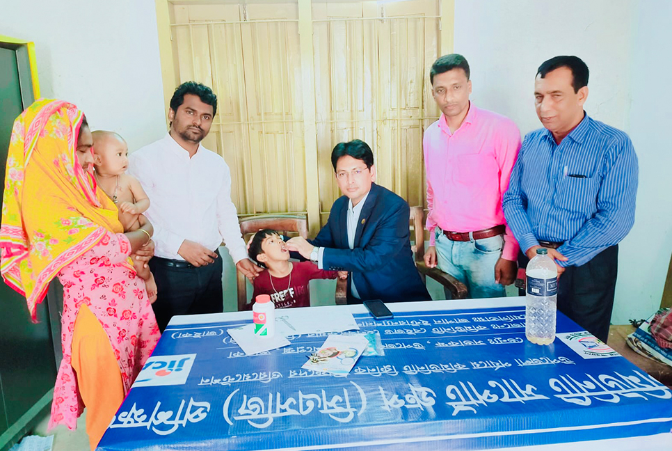 ভালুকায় ভিটামিন ‘এ’ প্লাস ক্যাম্পেইন উদ্বোধন