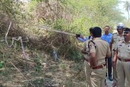 আইফোন অর্ডার দিয়ে ডেলিভারি বয়কে খুন, প্রমাণ মুছতে লাশে আগুন

