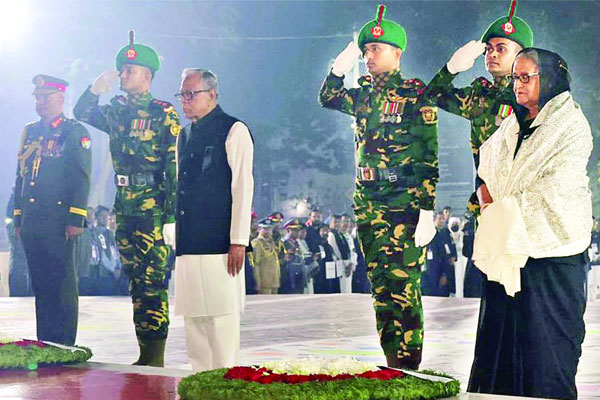 আজ অমর একুশে