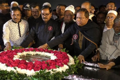 জামালপুরে বিনম্র শ্রদ্ধায় ভাষা শহীদদের স্মরণ 