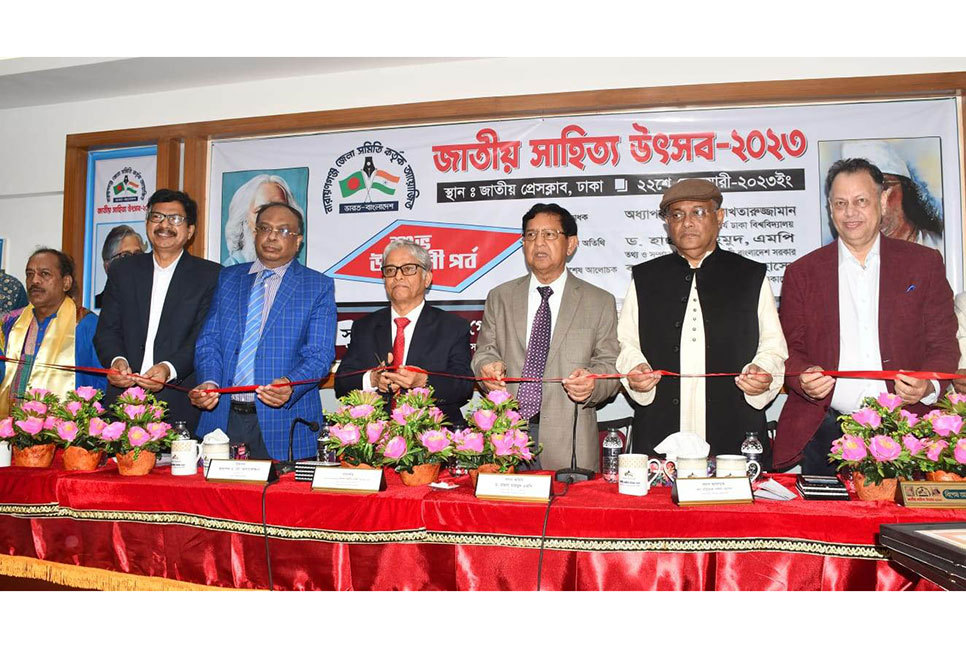 ভাষা ও সংস্কৃতি বিকৃতিকারীদের বিরুদ্ধে ঐক্যবদ্ধ থাকুন: তথ্যমন্ত্রী