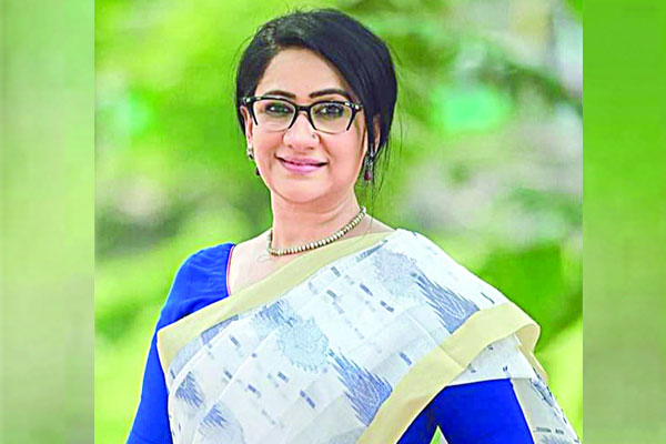 ‘ঠোকর’ ছবিতে মনিরা মিঠু
