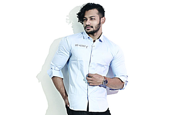 ফ্যাশনে ফরমাল শার্ট