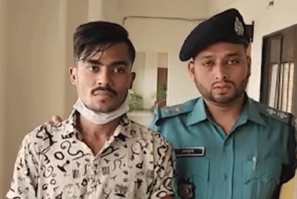 চড়-থাপ্পড়ের প্রতিশোধ নিতে যুবককে ছুরিকাঘাতে হত্যা