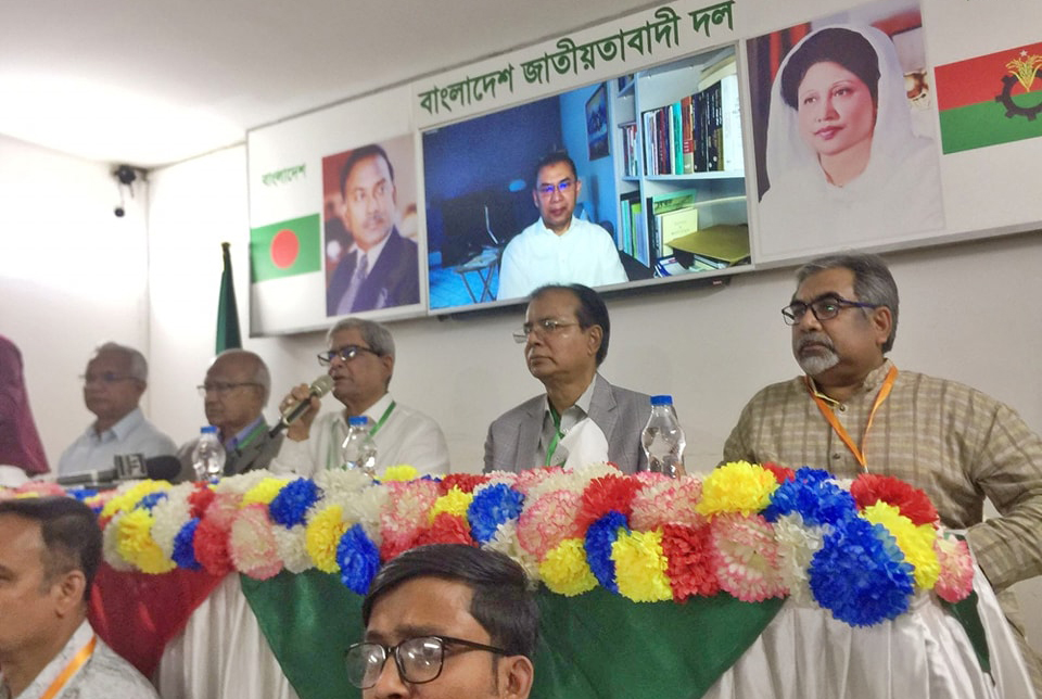 আওয়ামী লীগ জোর করে ক্ষমতা দখল করে বসে আছে: ফখরুল